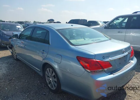 2011 Toyota Avalon Limited z USA, uszkodzony, nr VIN 4T1BK3DB8BU439373